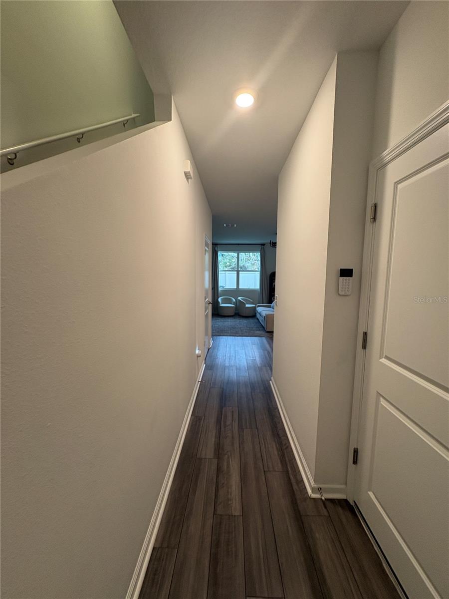 6175 DAERR RIDGE ST — photo 8