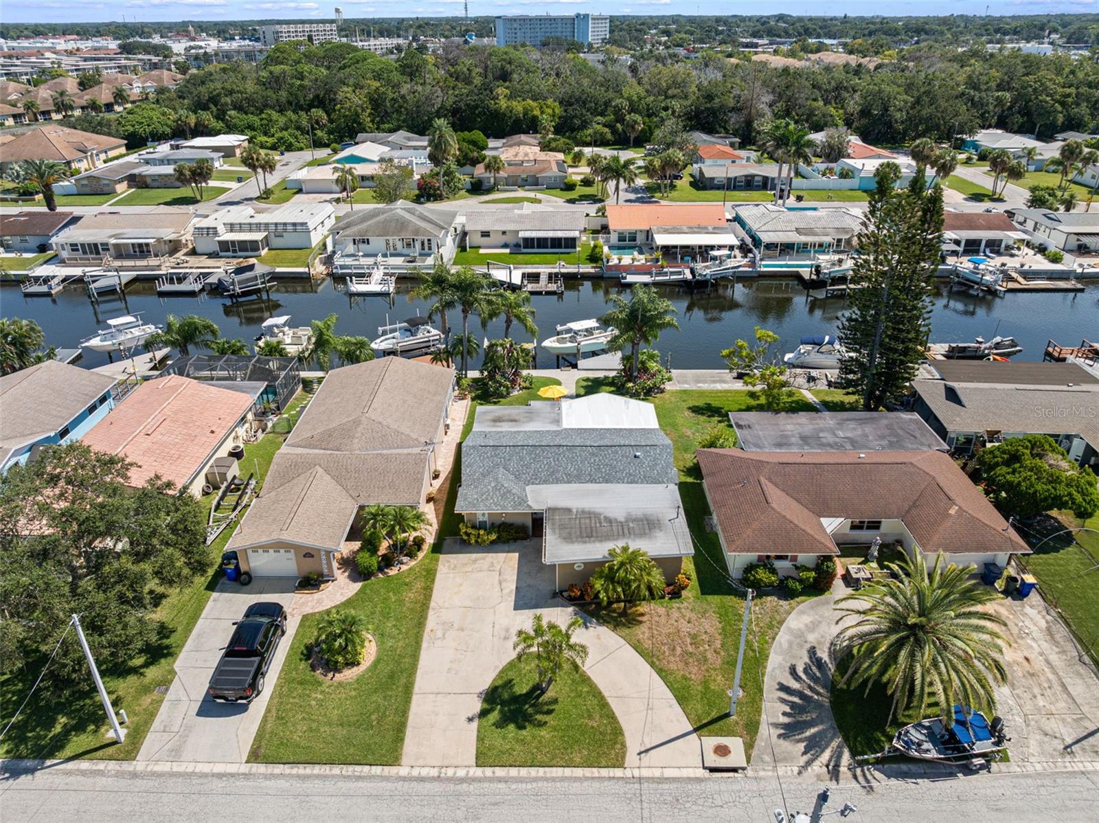 4916 POMPANO DR — photo 32