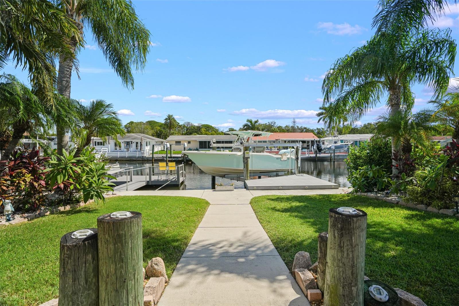 4916 POMPANO DR — photo 17