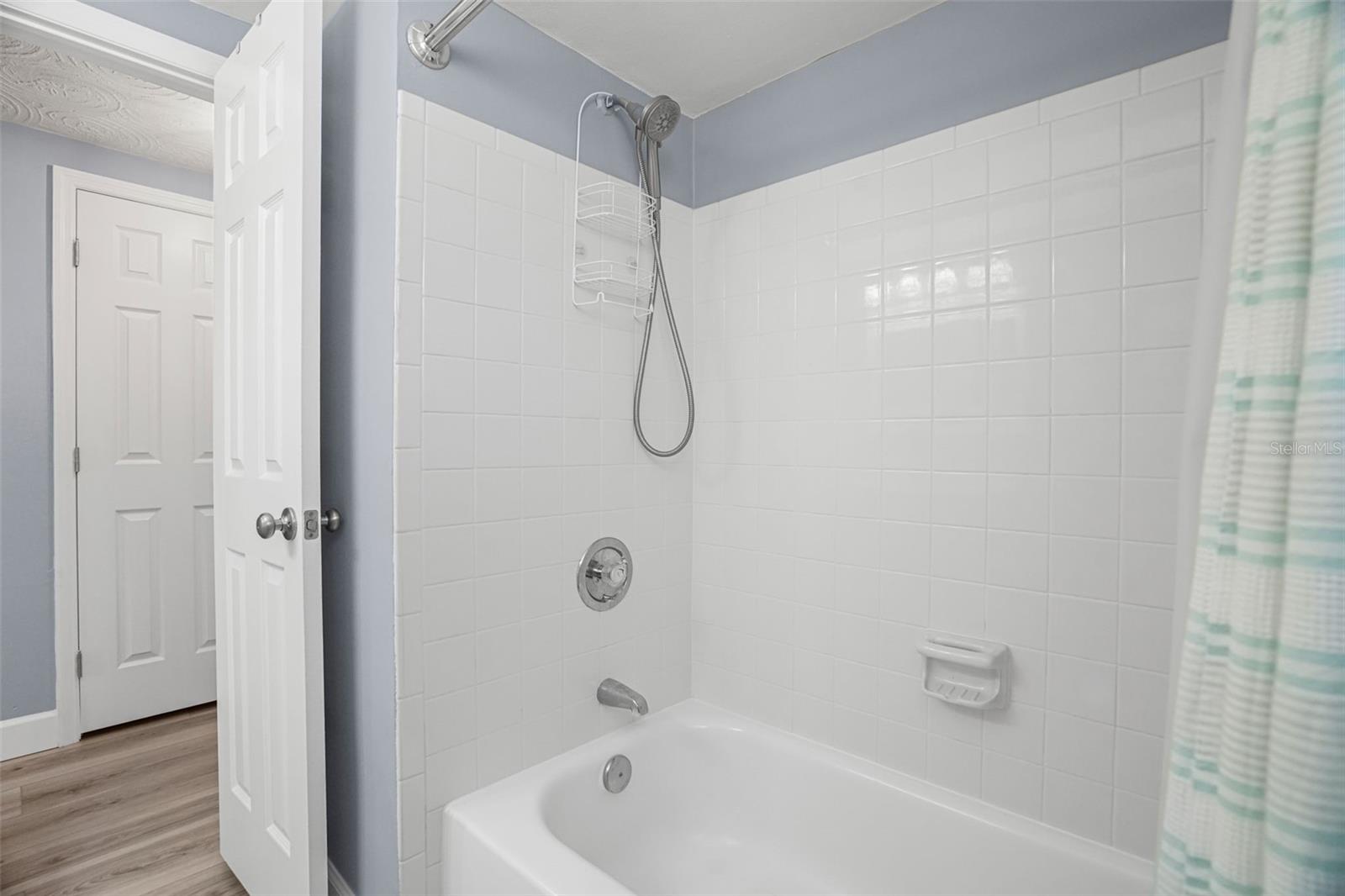 4916 POMPANO DR — photo 23