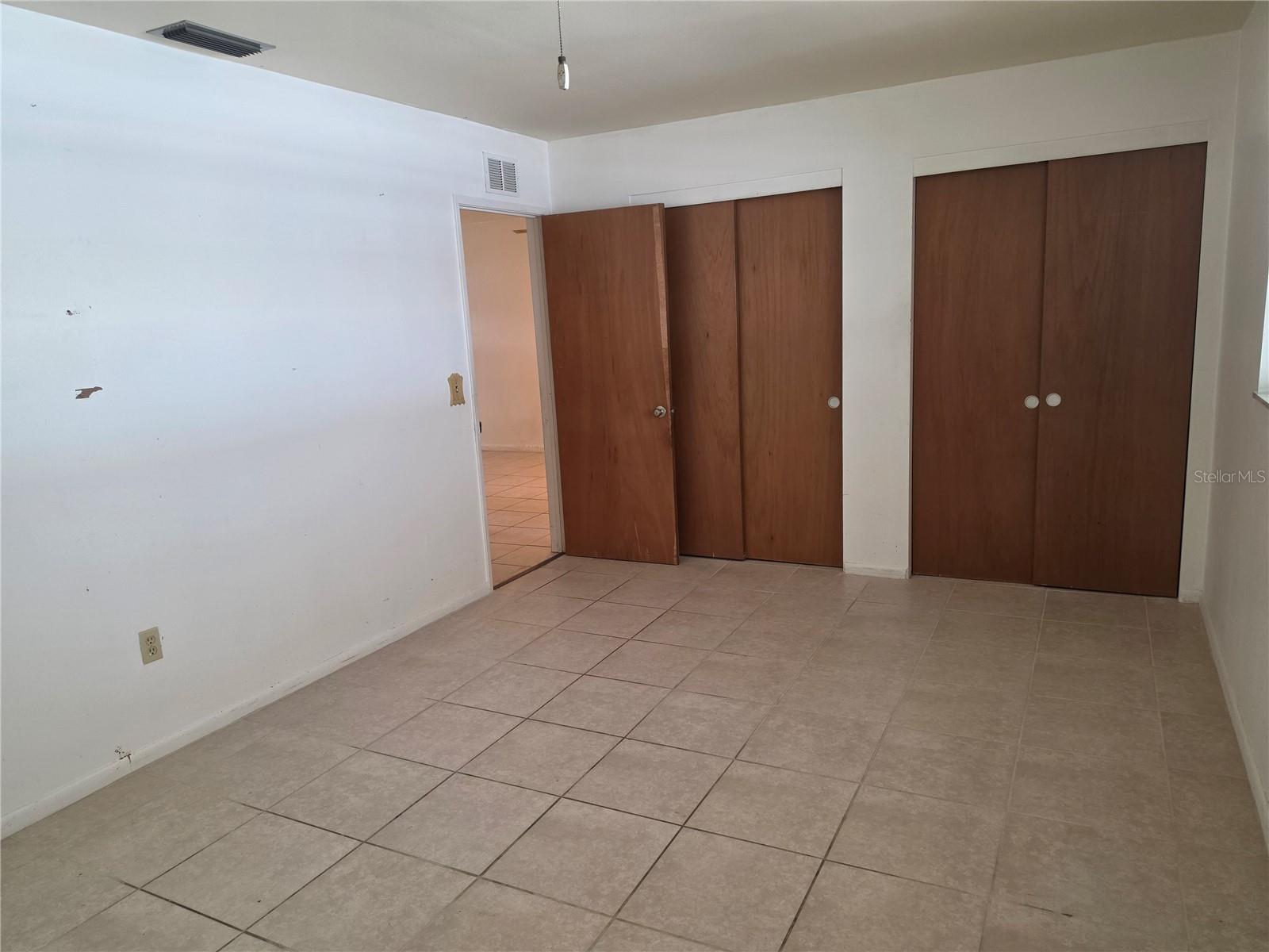 5850 21ST ST N #15 — photo 8