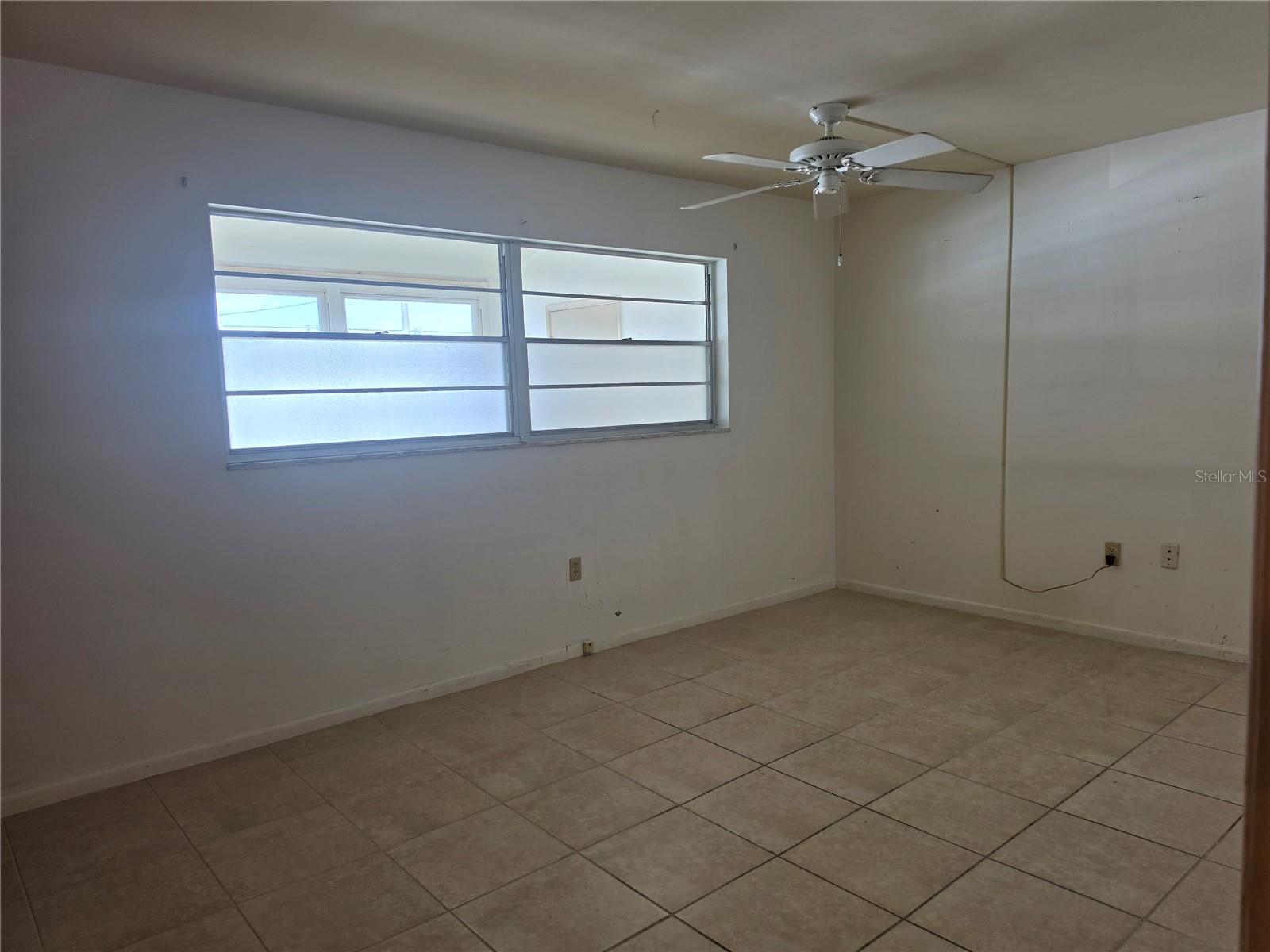 5850 21ST ST N #15 — photo 7
