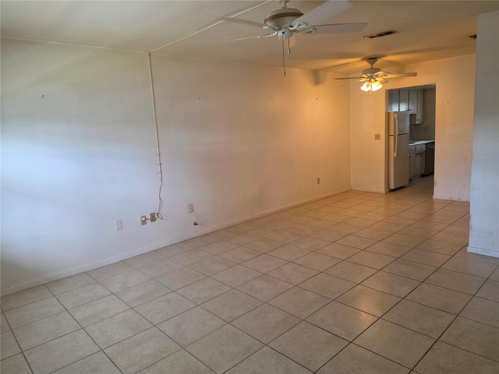 5850 21ST ST N #15 — photo 3