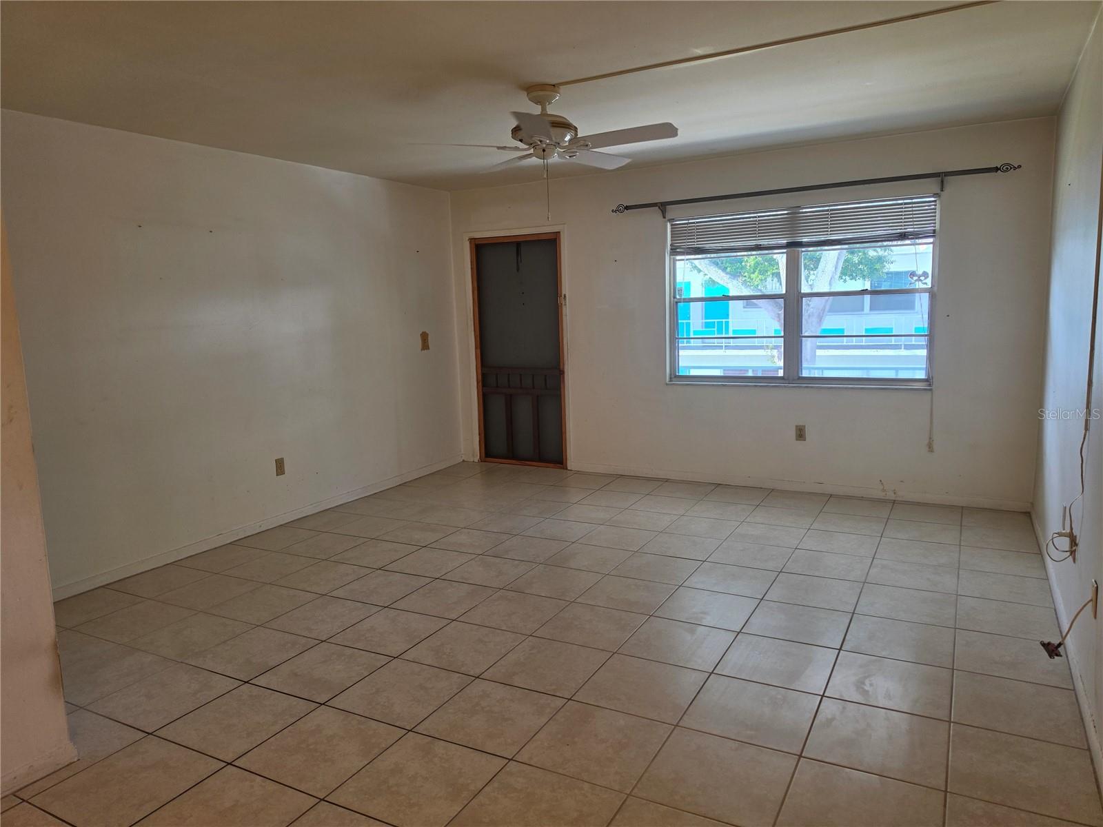 5850 21ST ST N #15 — photo 2