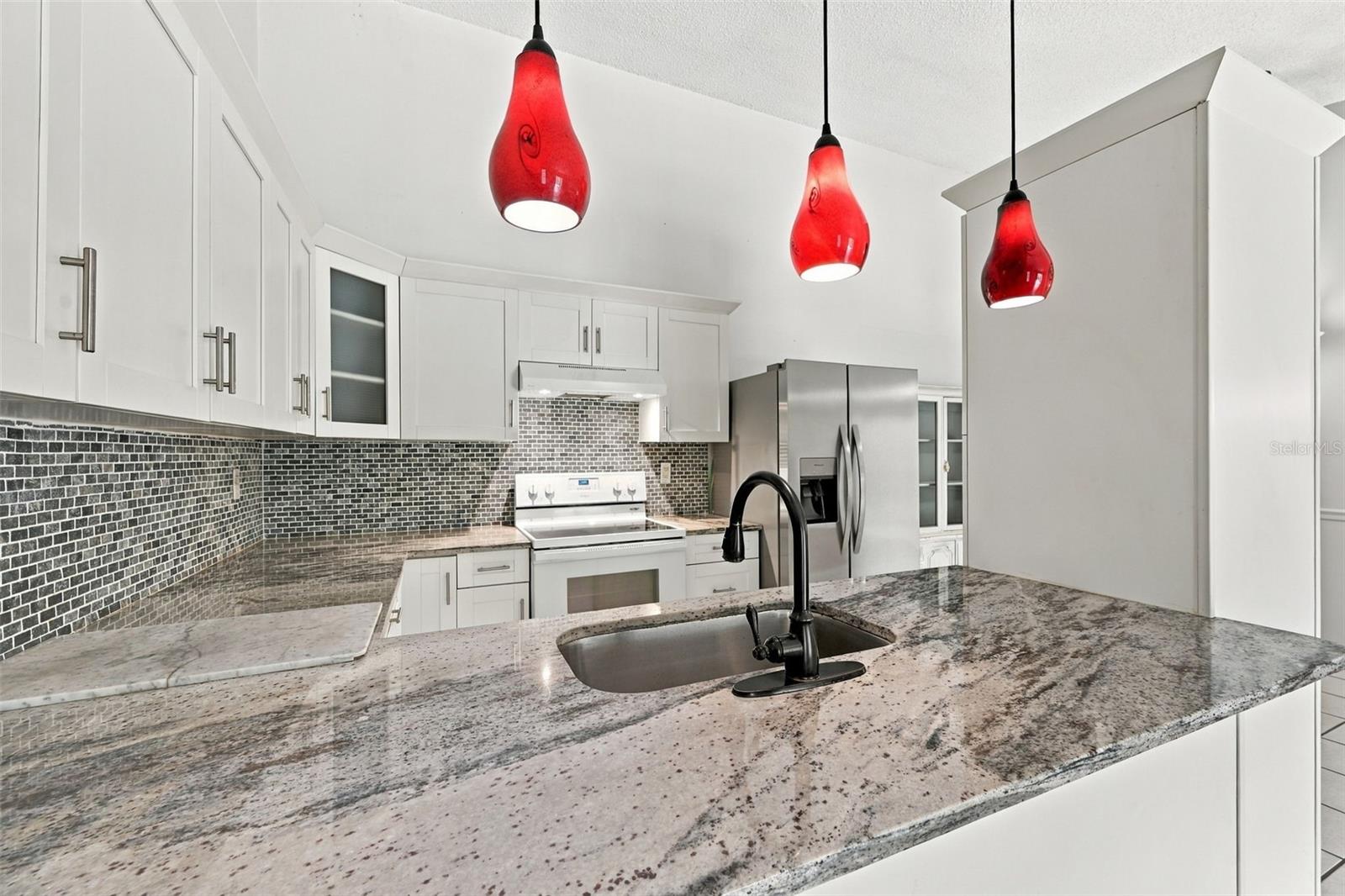 3380 CRYSTAL CT E #P — photo 16