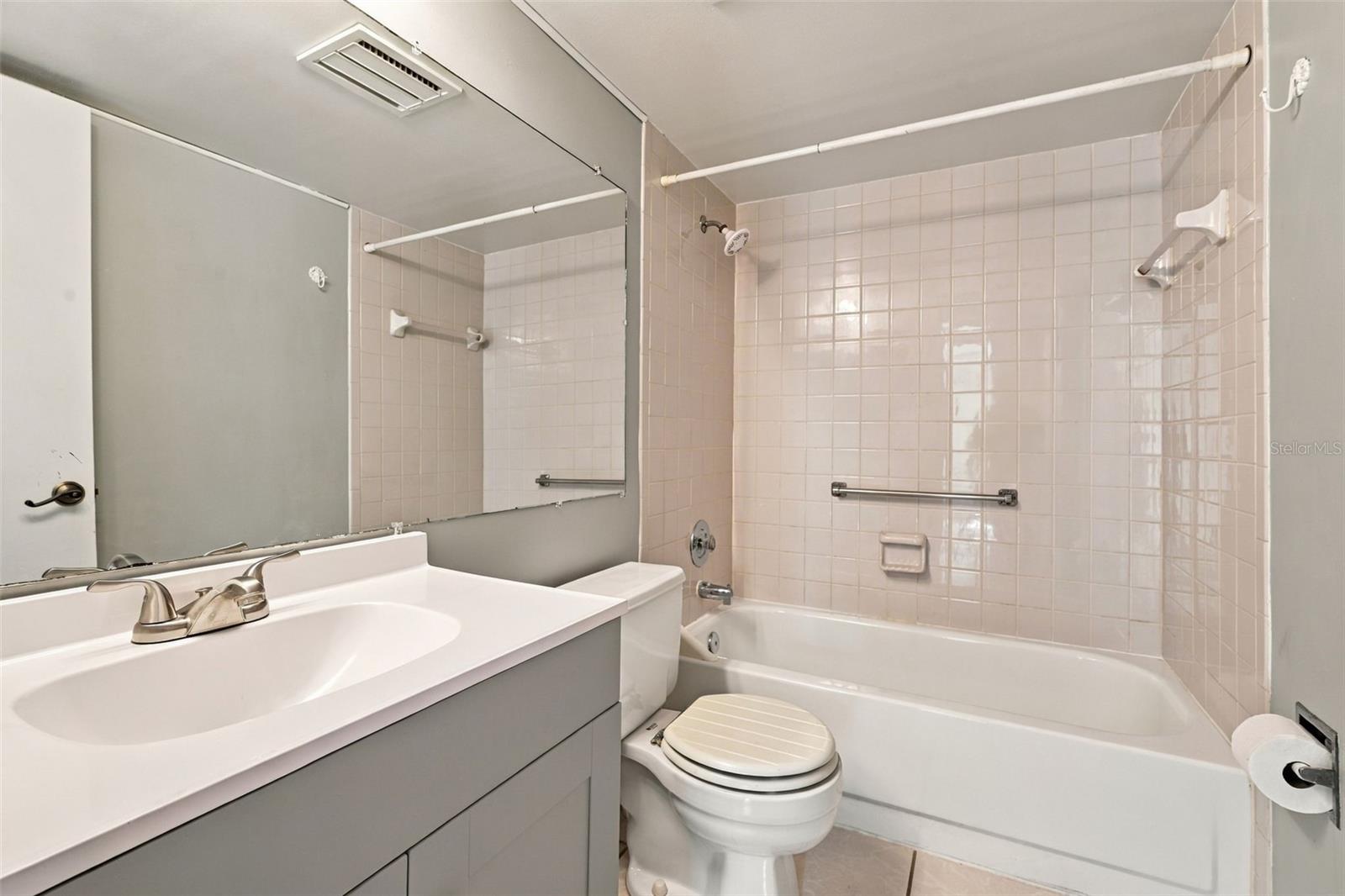 3380 CRYSTAL CT E #P — photo 29