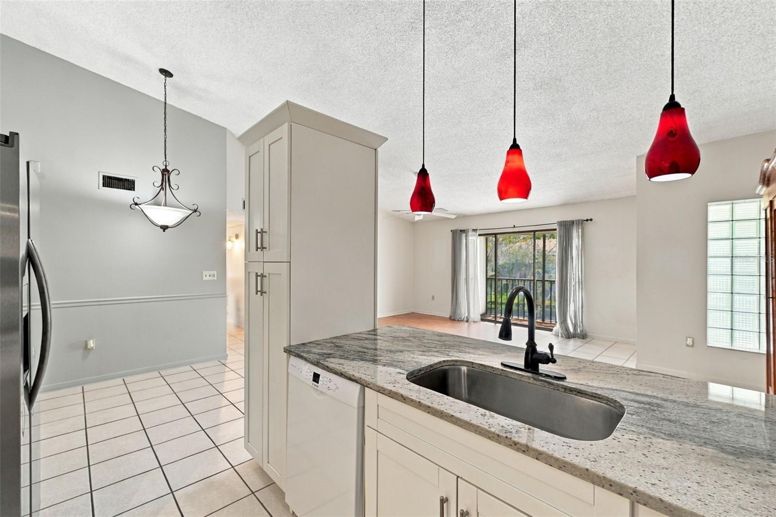3380 CRYSTAL CT E #P — photo 18