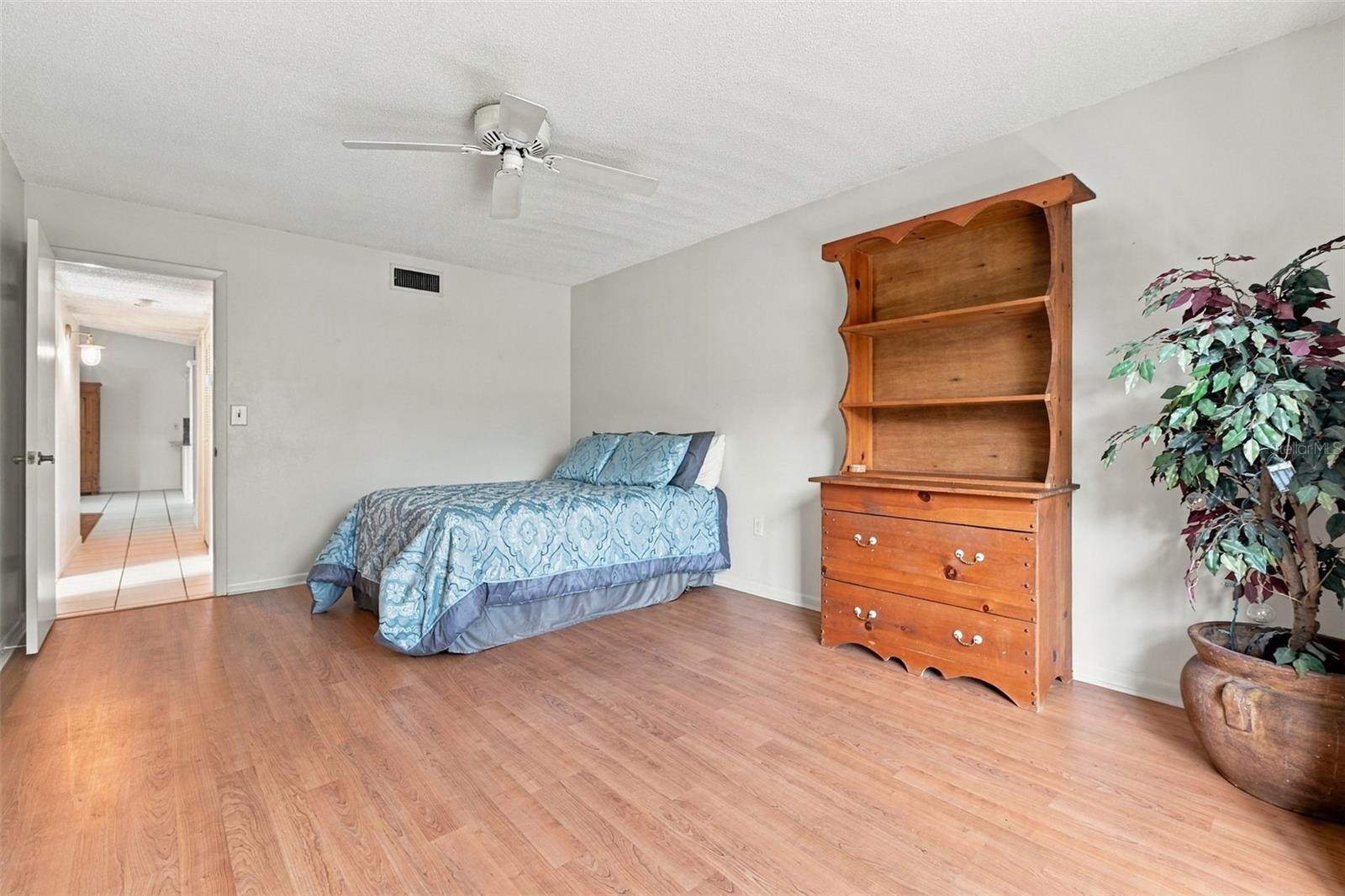 3380 CRYSTAL CT E #P — photo 28