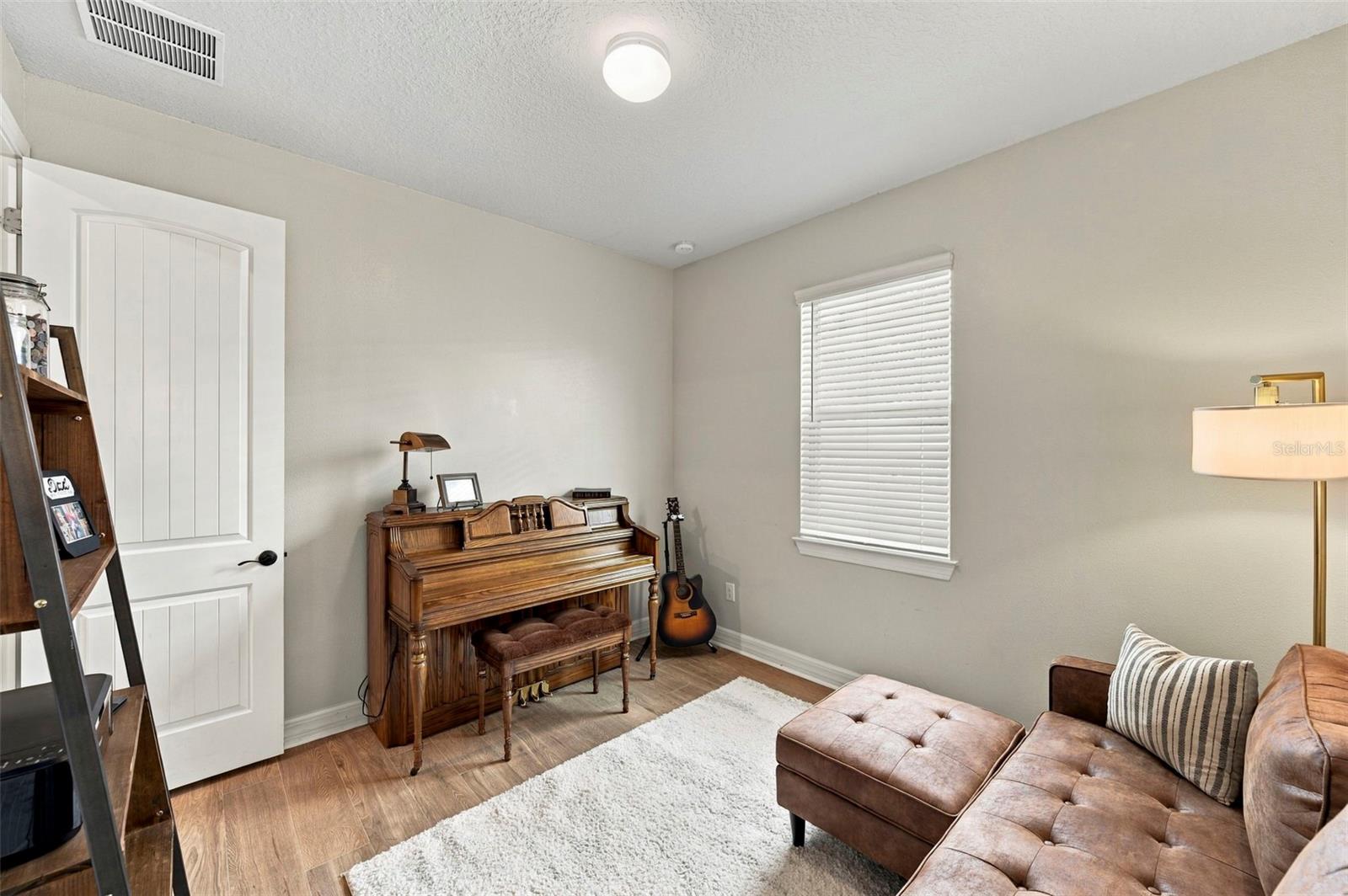 18144 FRAME BND — photo 10