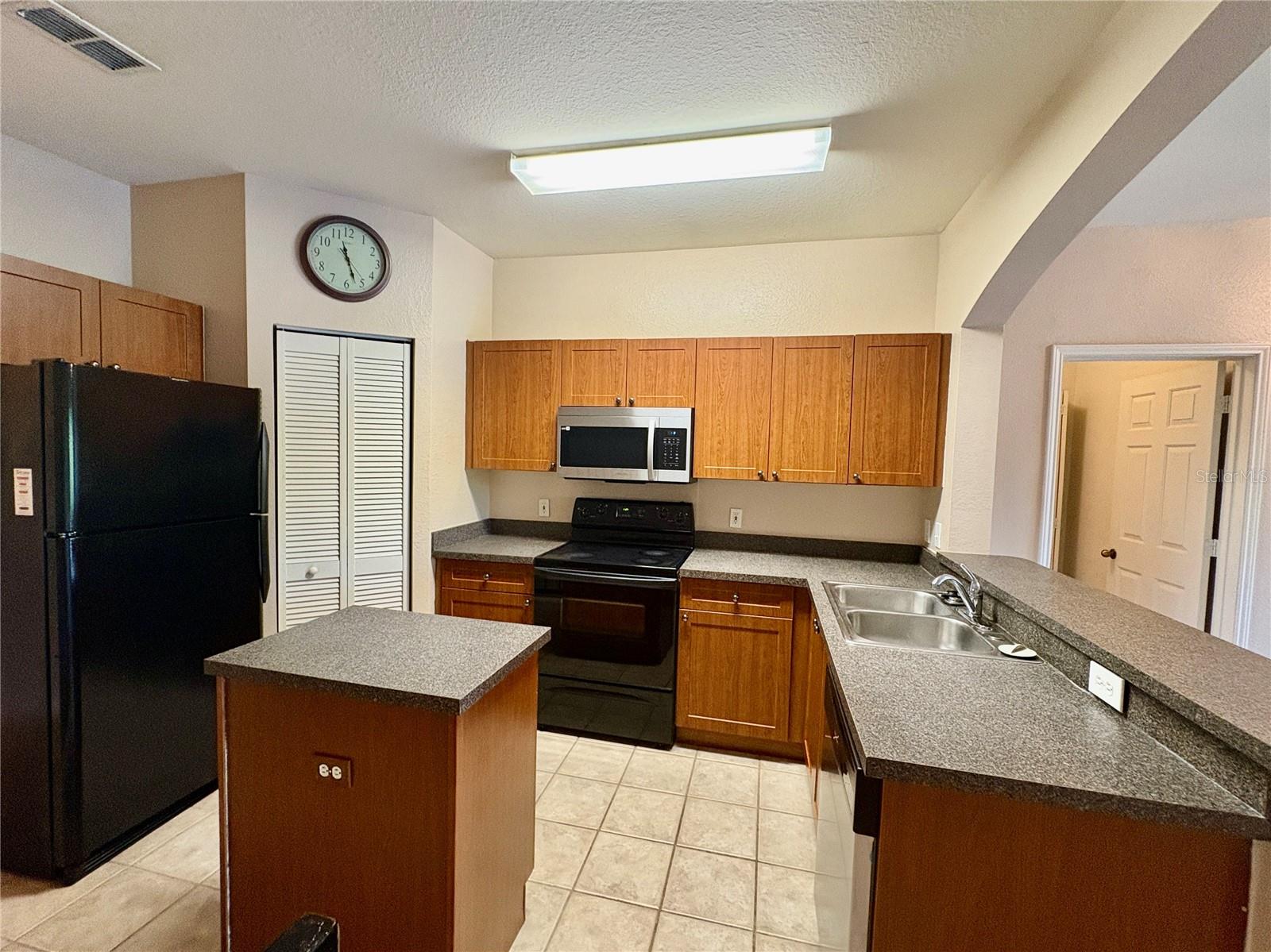 2173 TUSCANY TRCE #163 — photo 4
