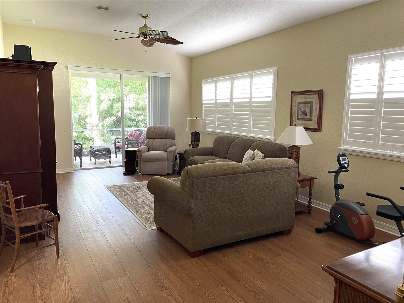4466 CORSO VENETIA BLVD — photo 4