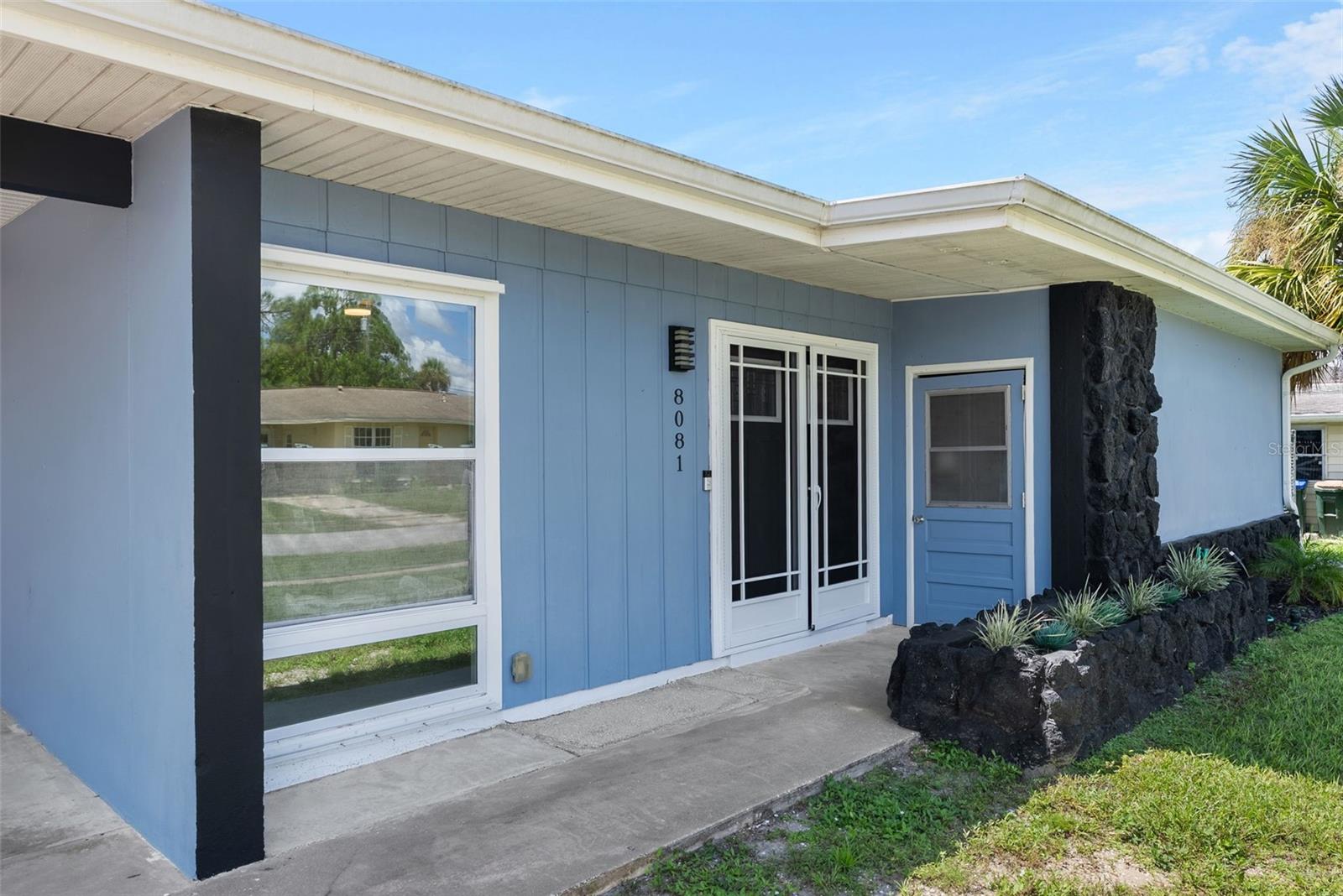 8081 CASCADAS AVE — photo 44