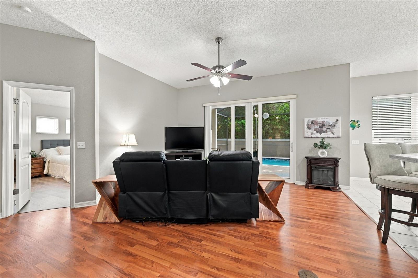 19401 MELODY FAIR PL — photo 19