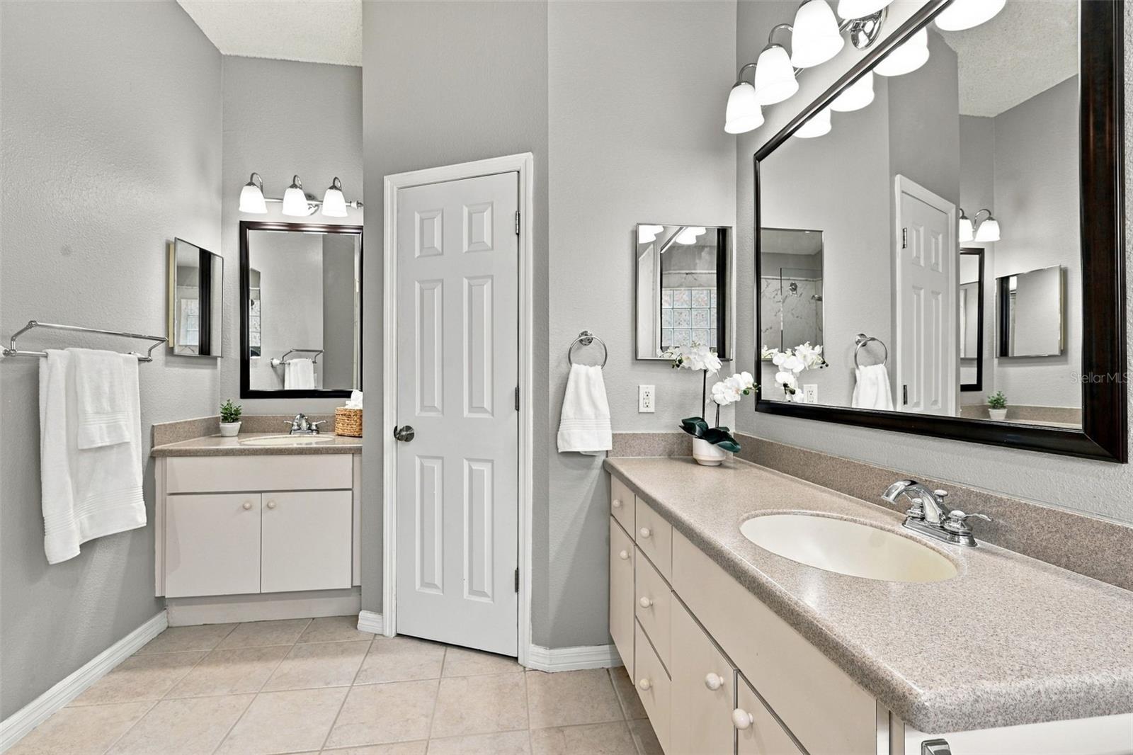 19401 MELODY FAIR PL — photo 25