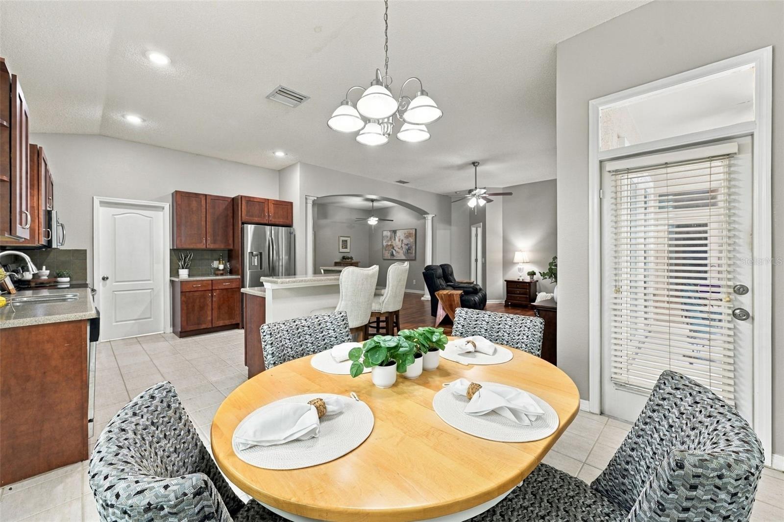 19401 MELODY FAIR PL — photo 18