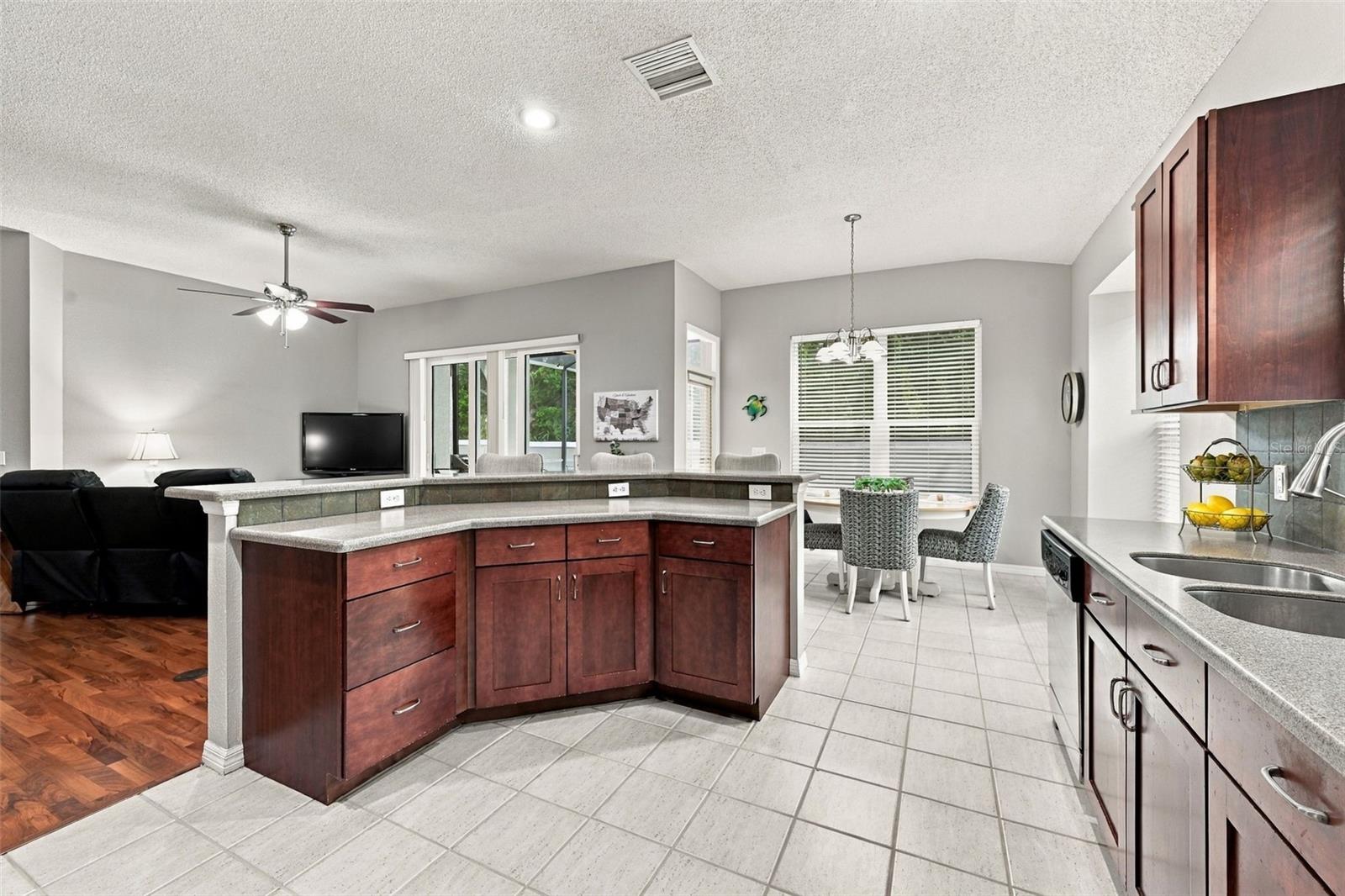 19401 MELODY FAIR PL — photo 16