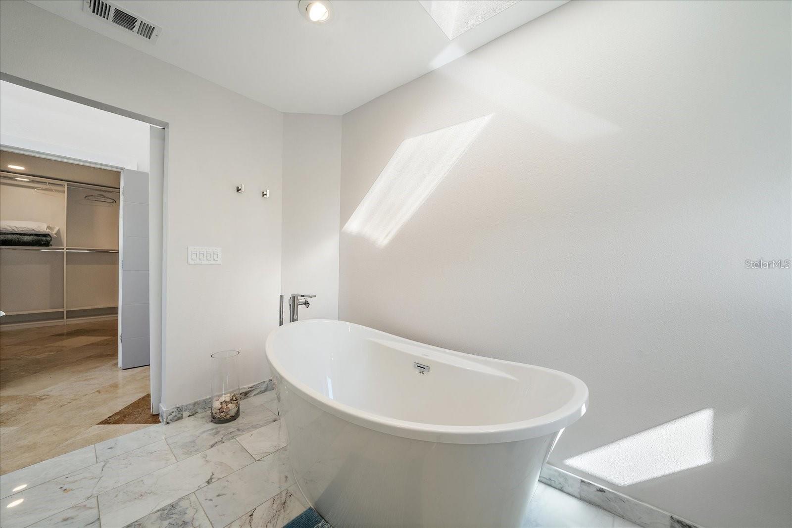 412 S CASEY KEY RD — photo 39