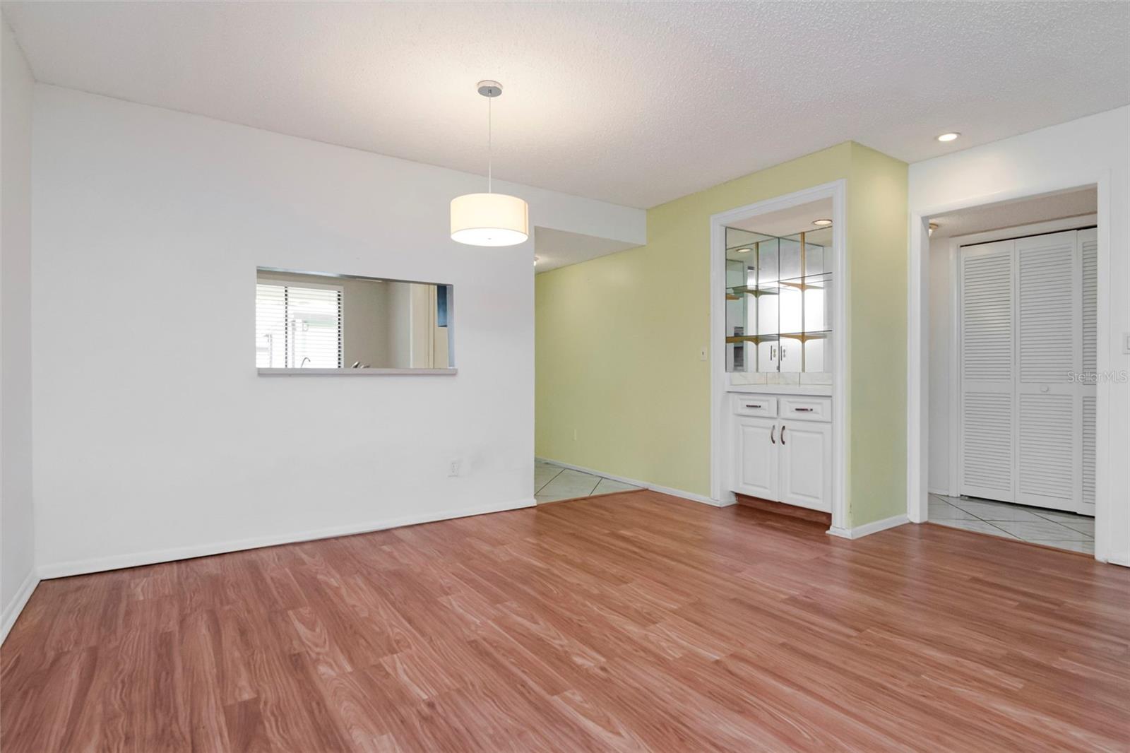 2569 LAURELWOOD DR #11B — photo 15