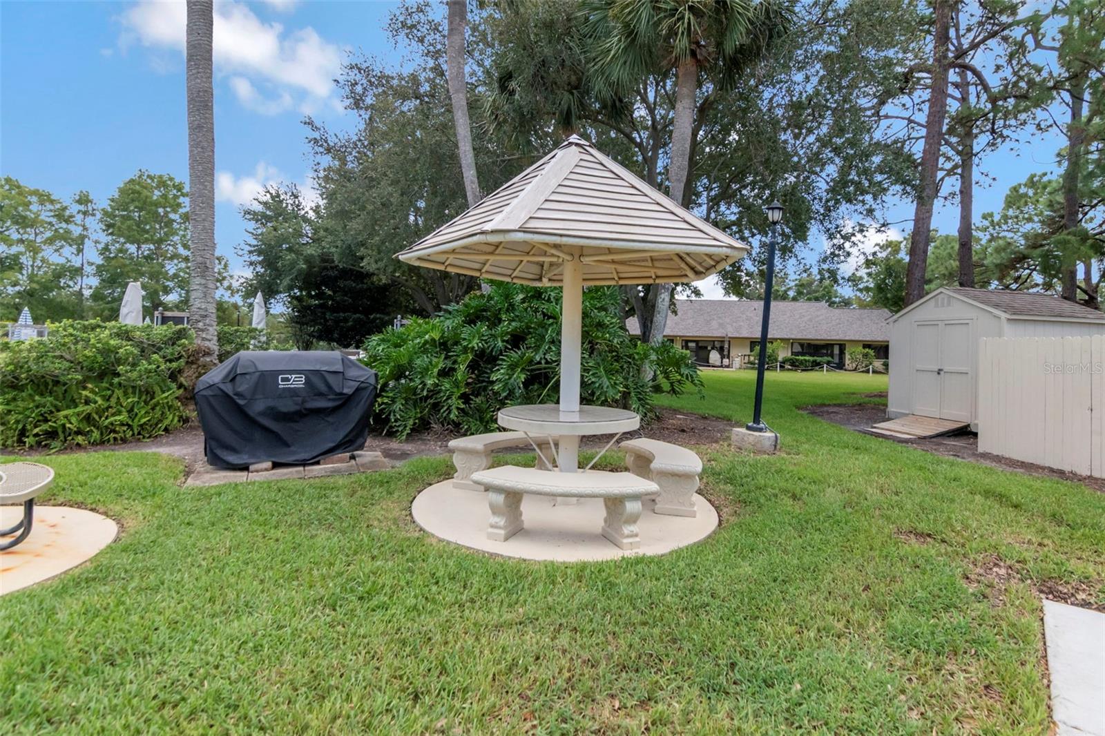 2569 LAURELWOOD DR #11B — photo 37