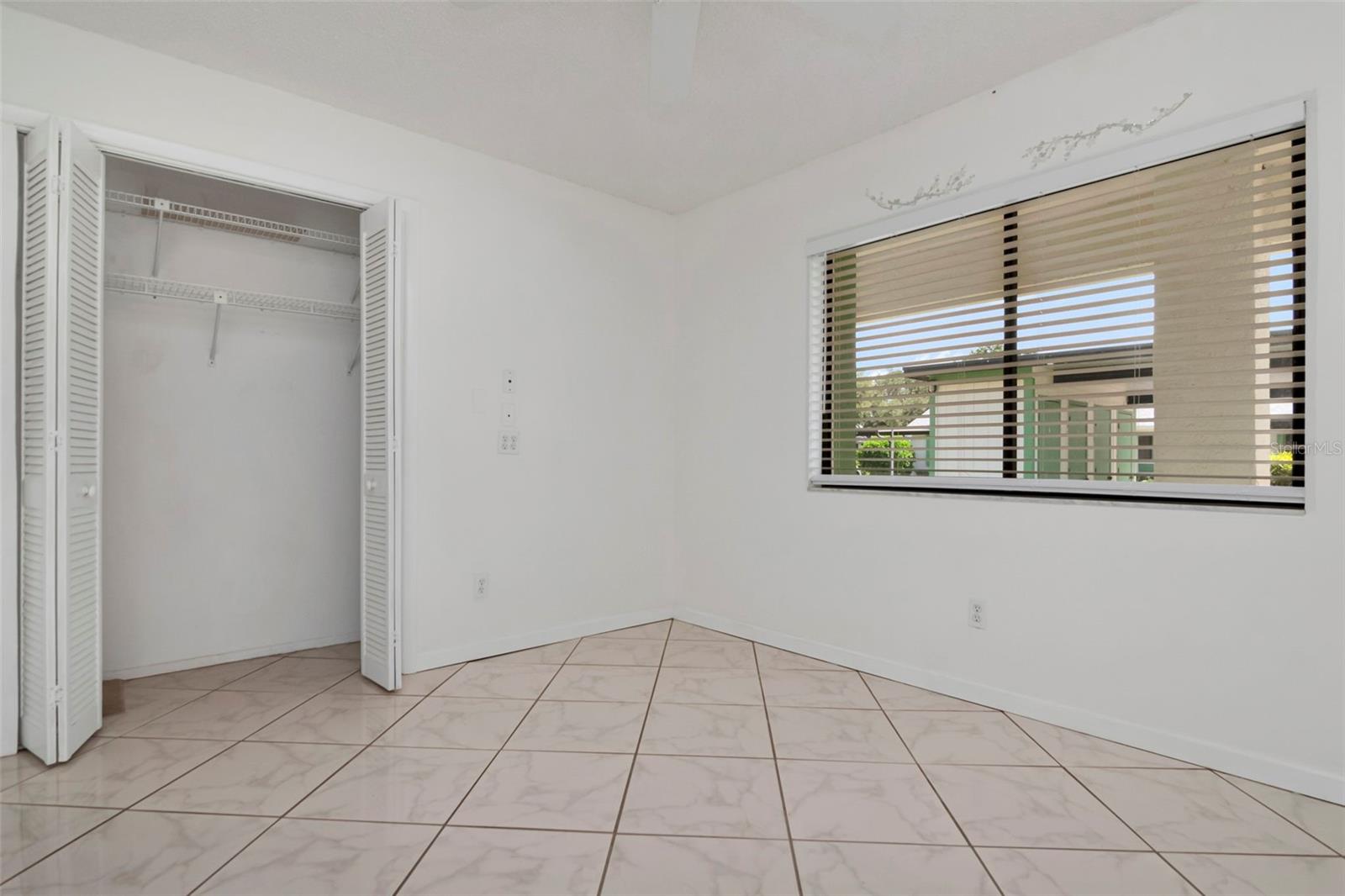 2569 LAURELWOOD DR #11B — photo 31