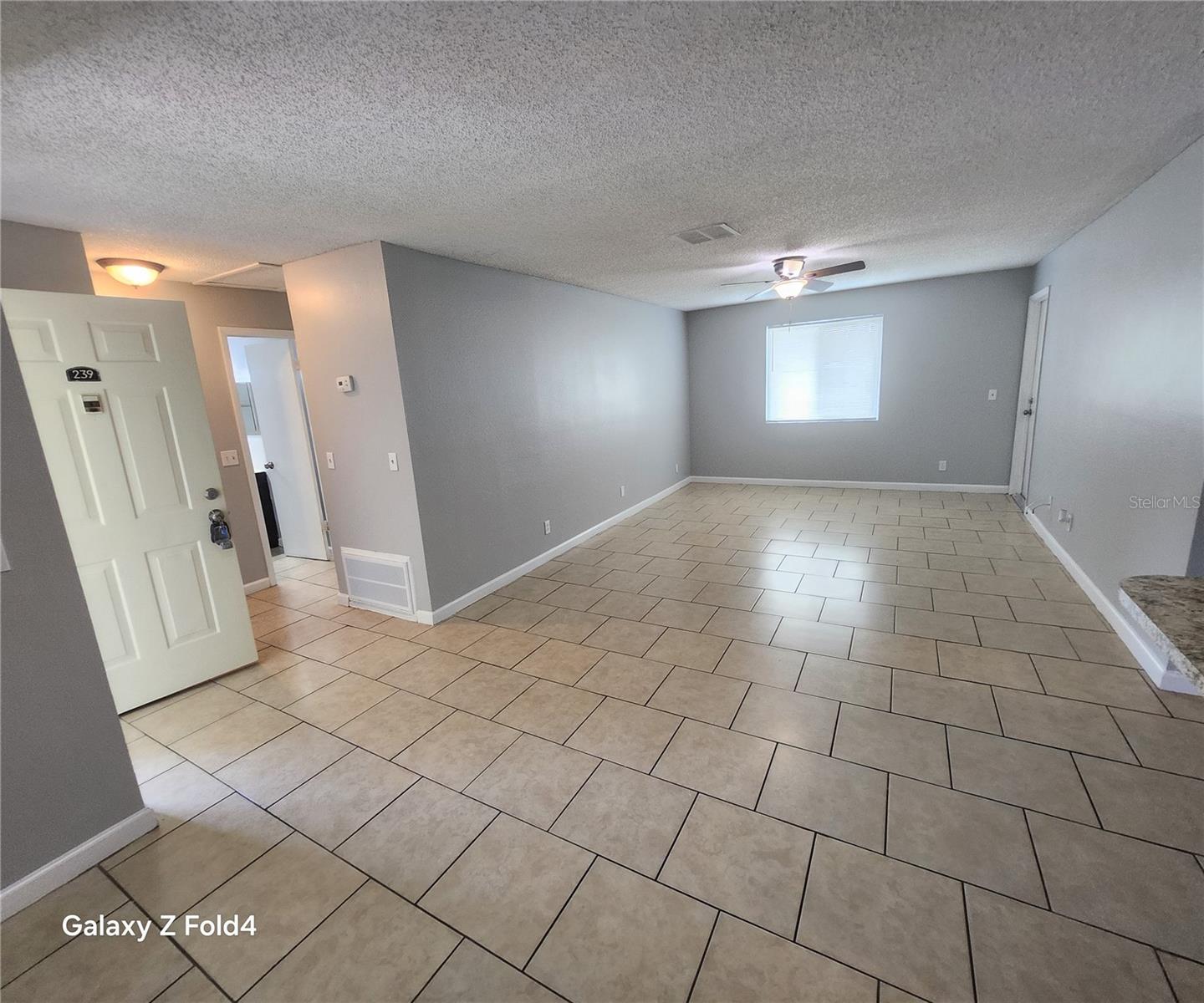 239 RED MAPLE PL — photo 6