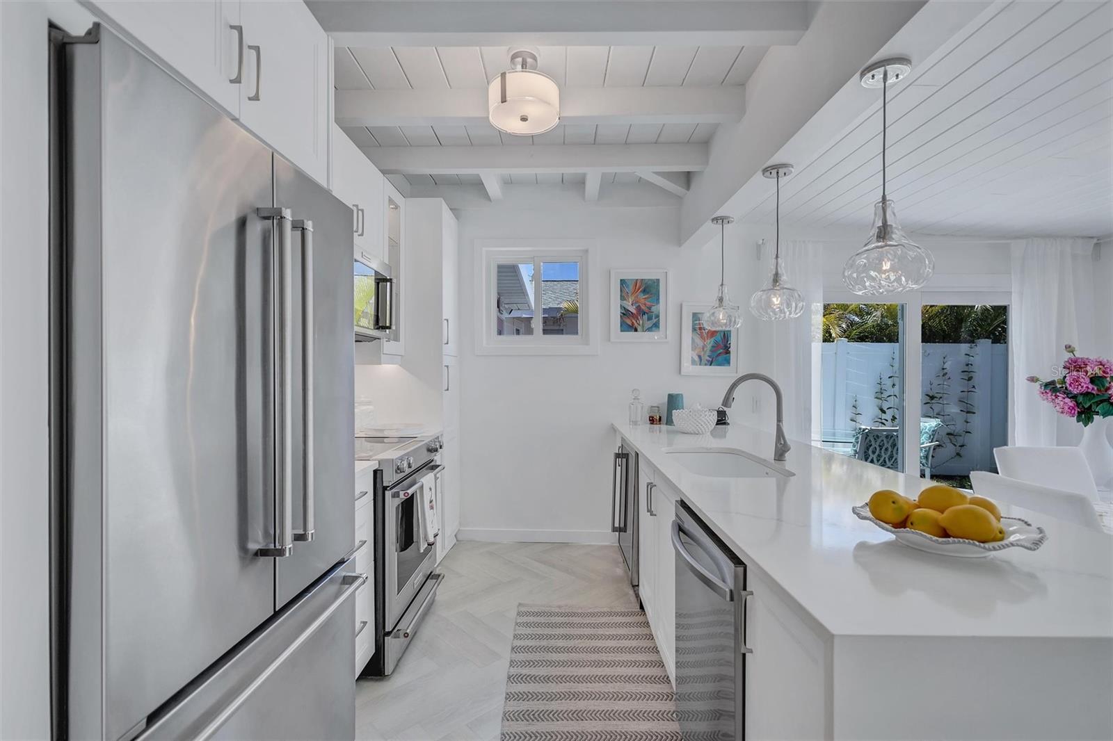643 CALLE DEL OTONO — photo 21