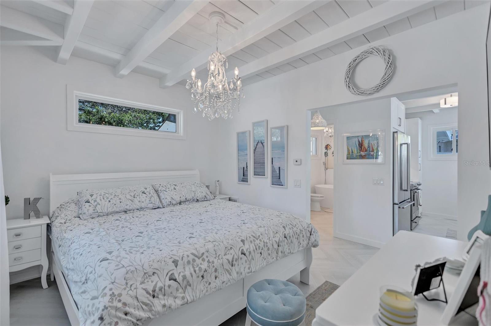 643 CALLE DEL OTONO — photo 25