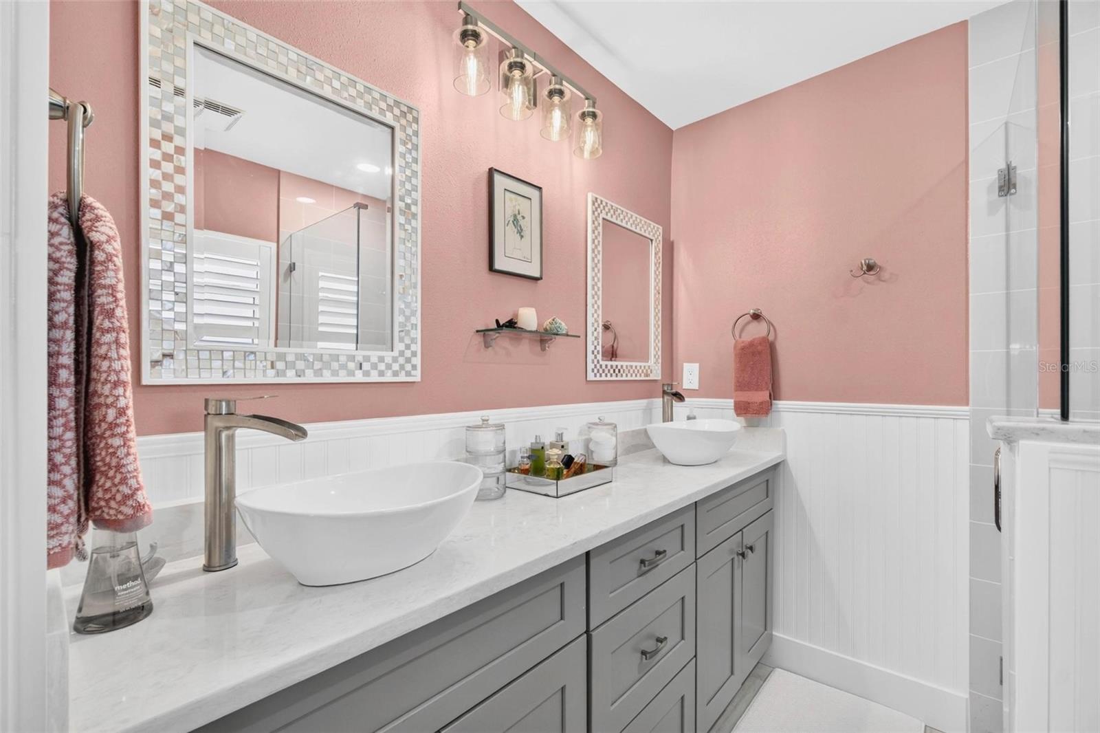 53 DOLPHIN DR — photo 27