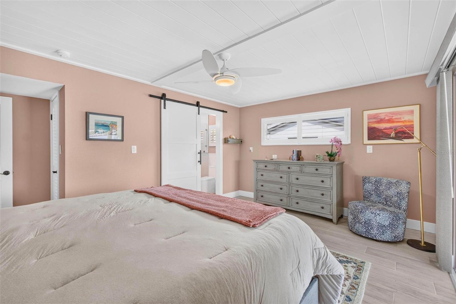 53 DOLPHIN DR — photo 25