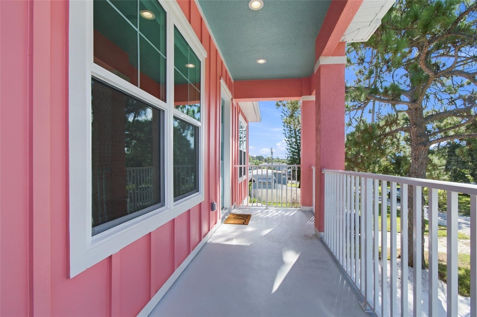 316 INDIANA AVE — photo 4