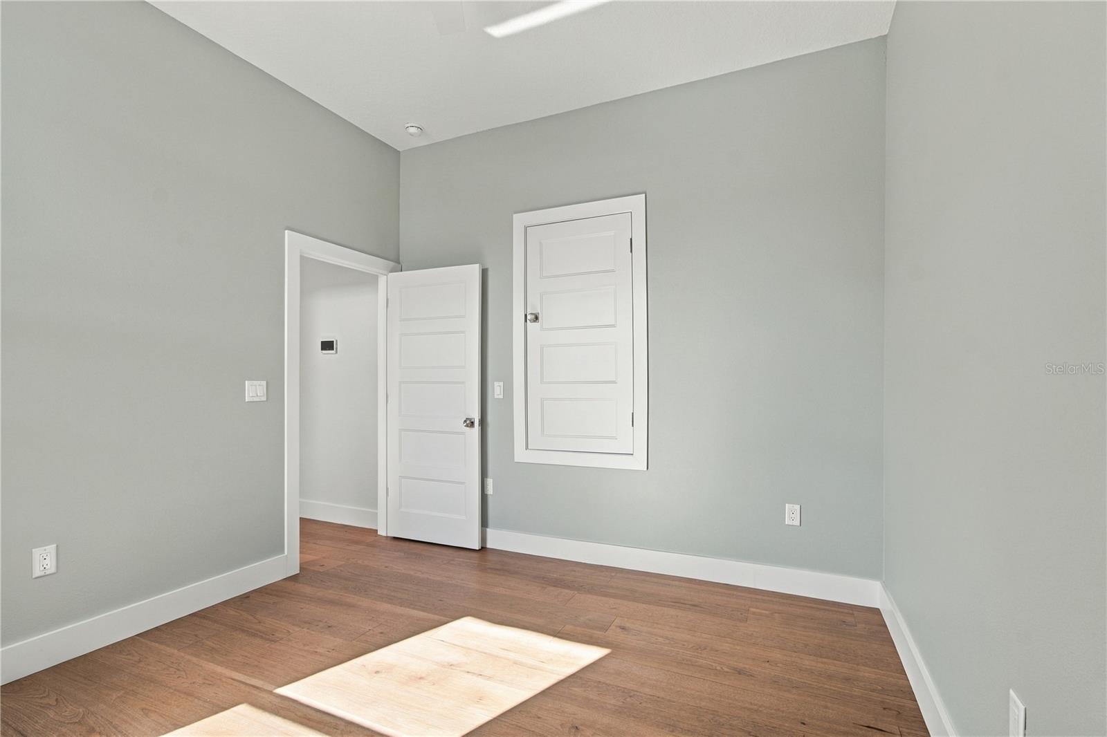 316 INDIANA AVE — photo 45