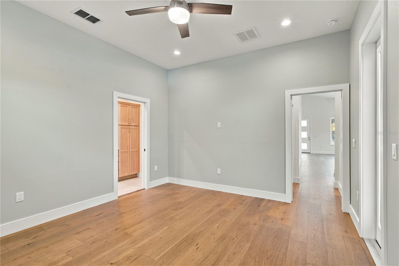 316 INDIANA AVE — photo 23