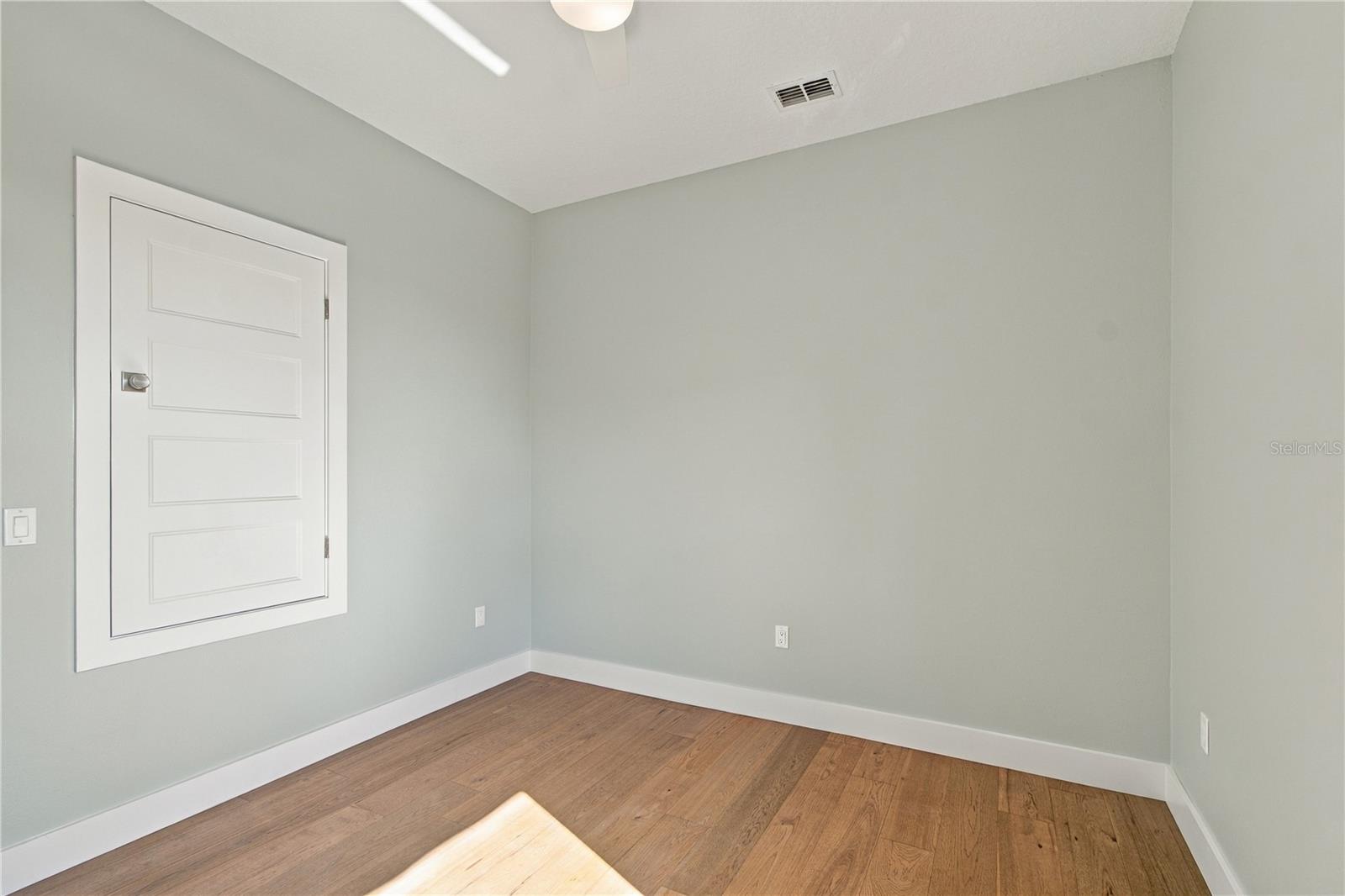 316 INDIANA AVE — photo 41