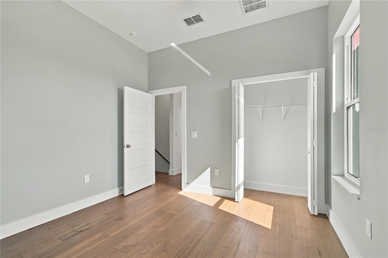 316 INDIANA AVE — photo 34