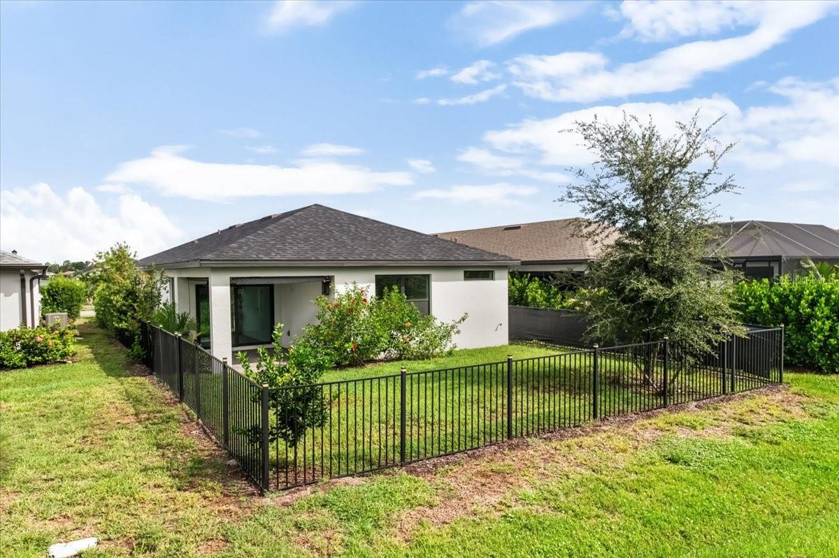 6559 SILVERSTAR DR — photo 37