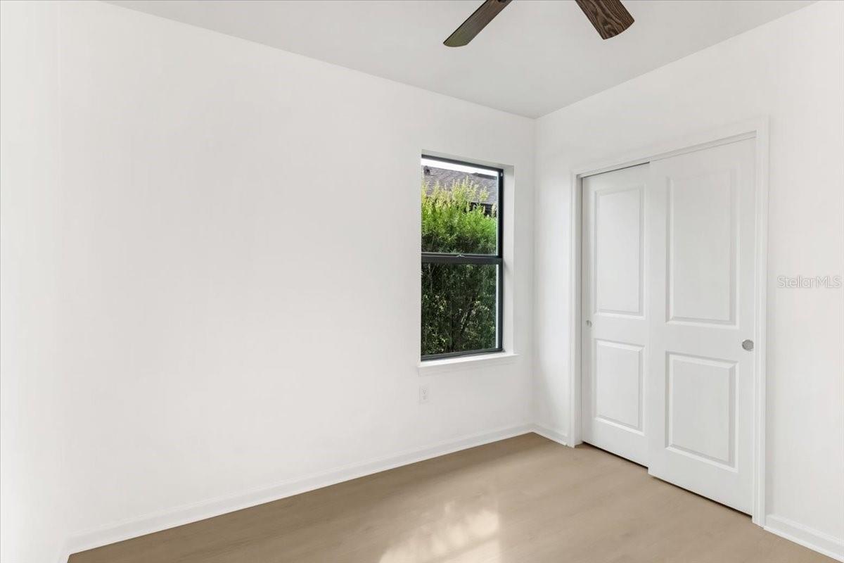 6559 SILVERSTAR DR — photo 25