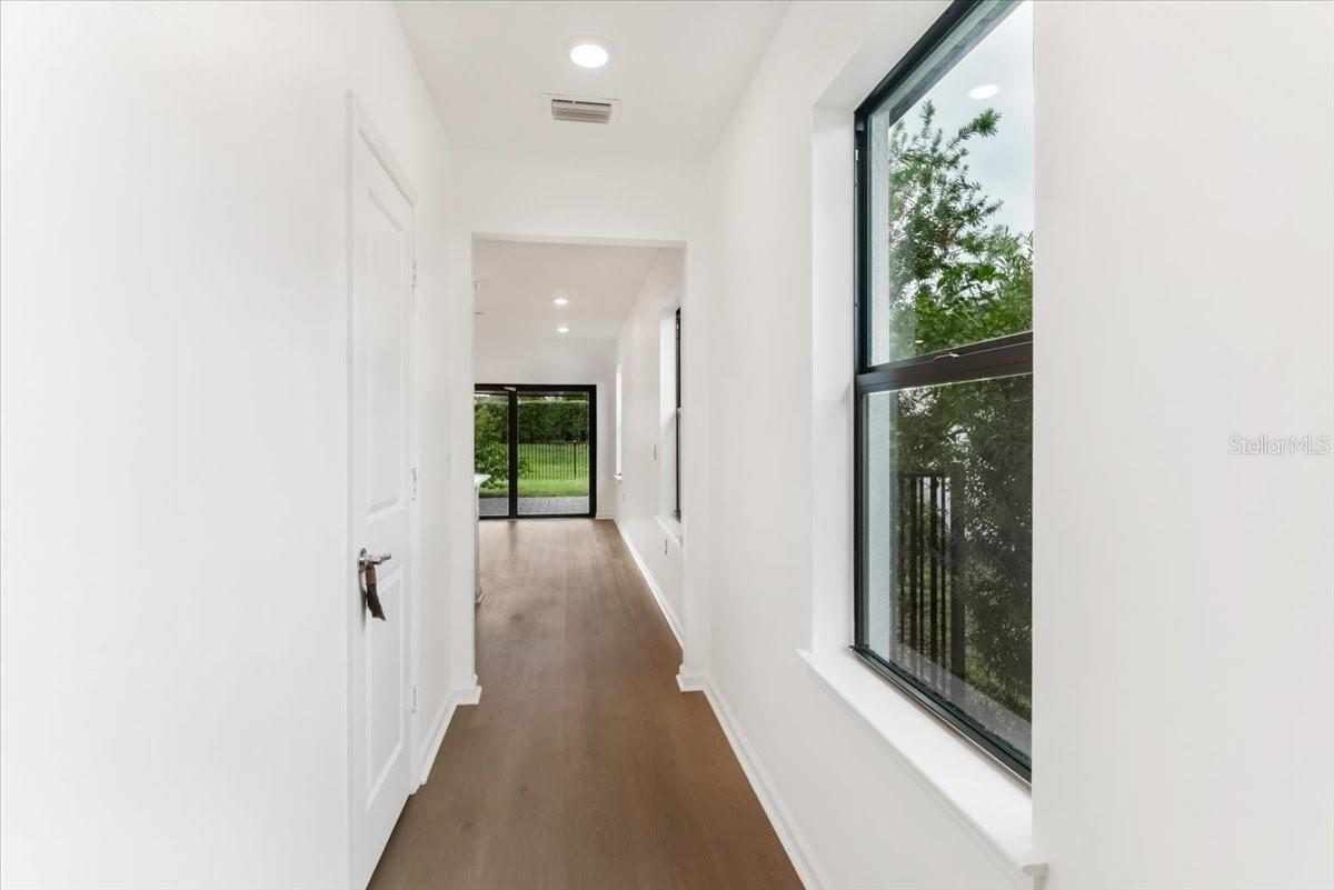 6559 SILVERSTAR DR — photo 11