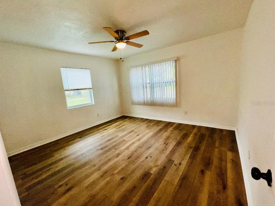 1247 DAVIS RD — photo 16