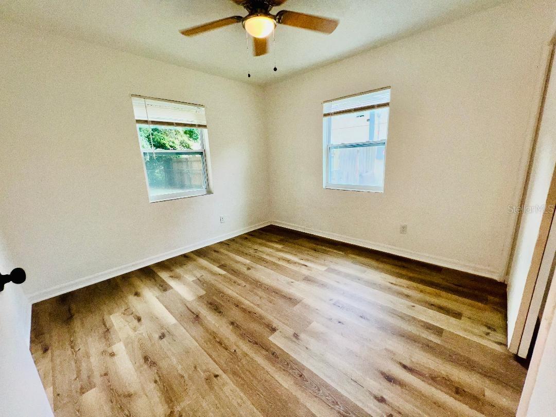 1247 DAVIS RD — photo 17