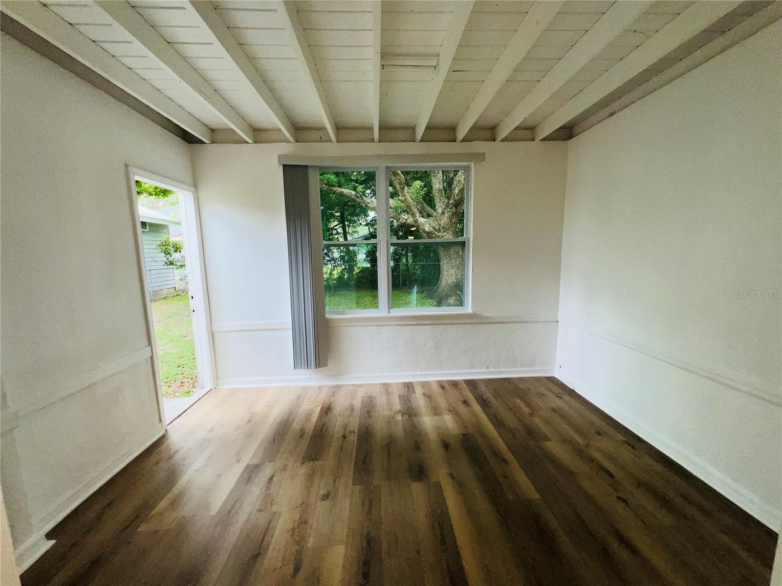 1247 DAVIS RD — photo 18