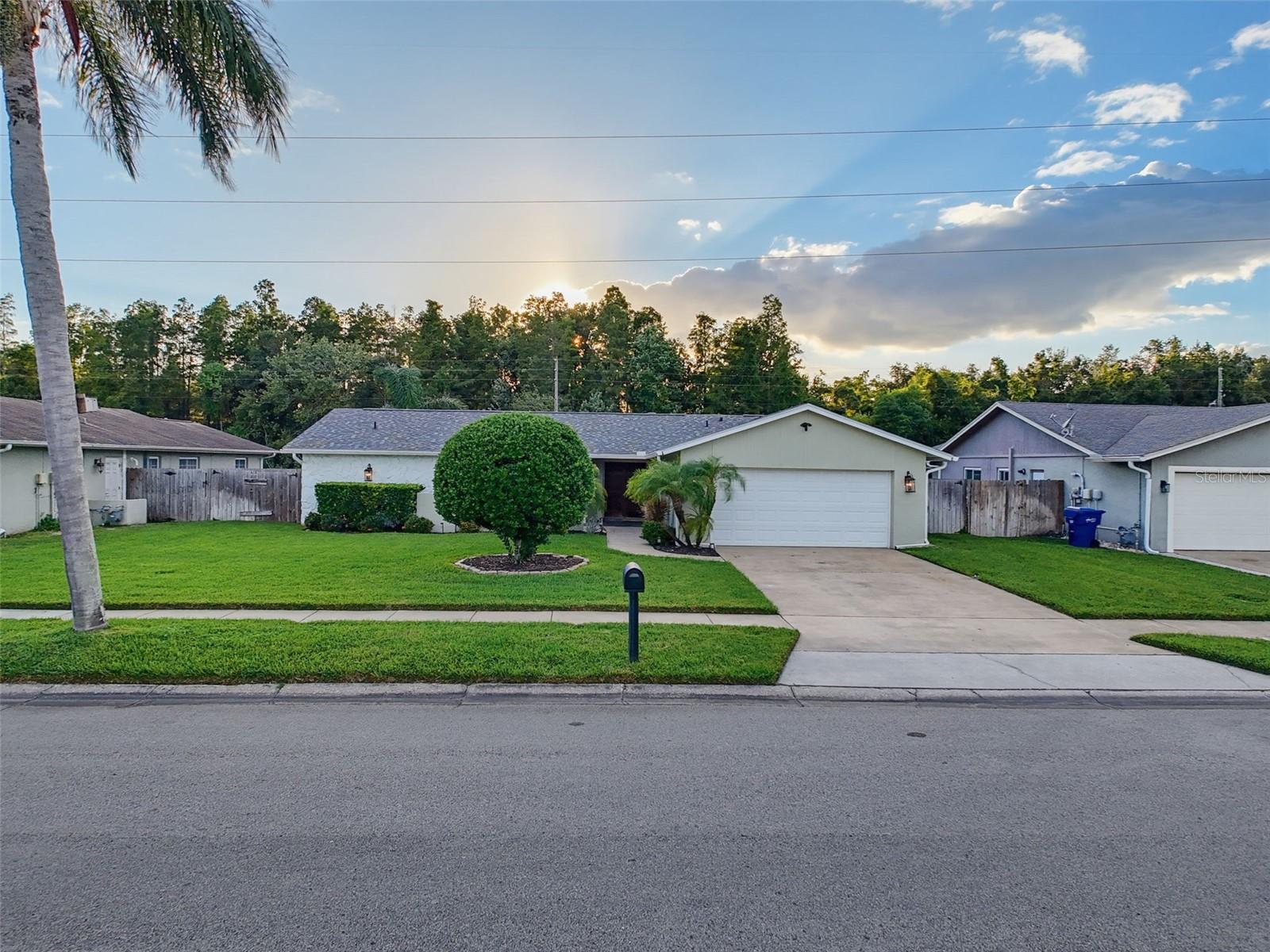 1846 DEL ROBLES DR — photo 4