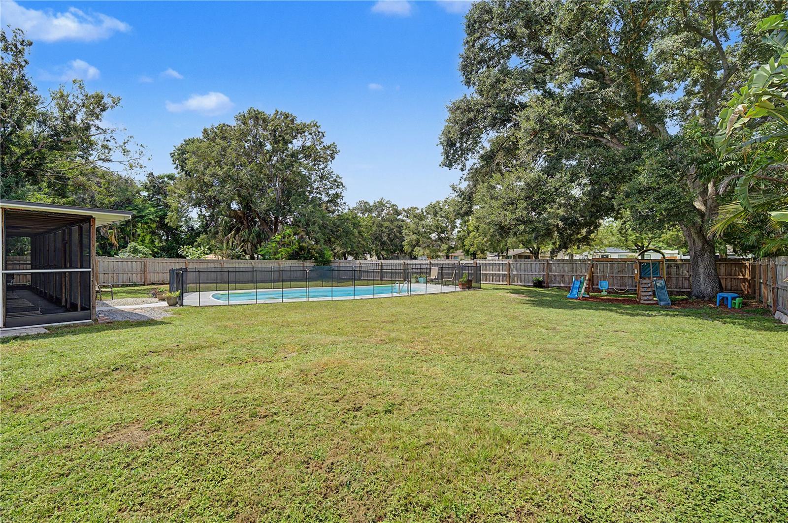 10246 N VALLE DR — photo 36