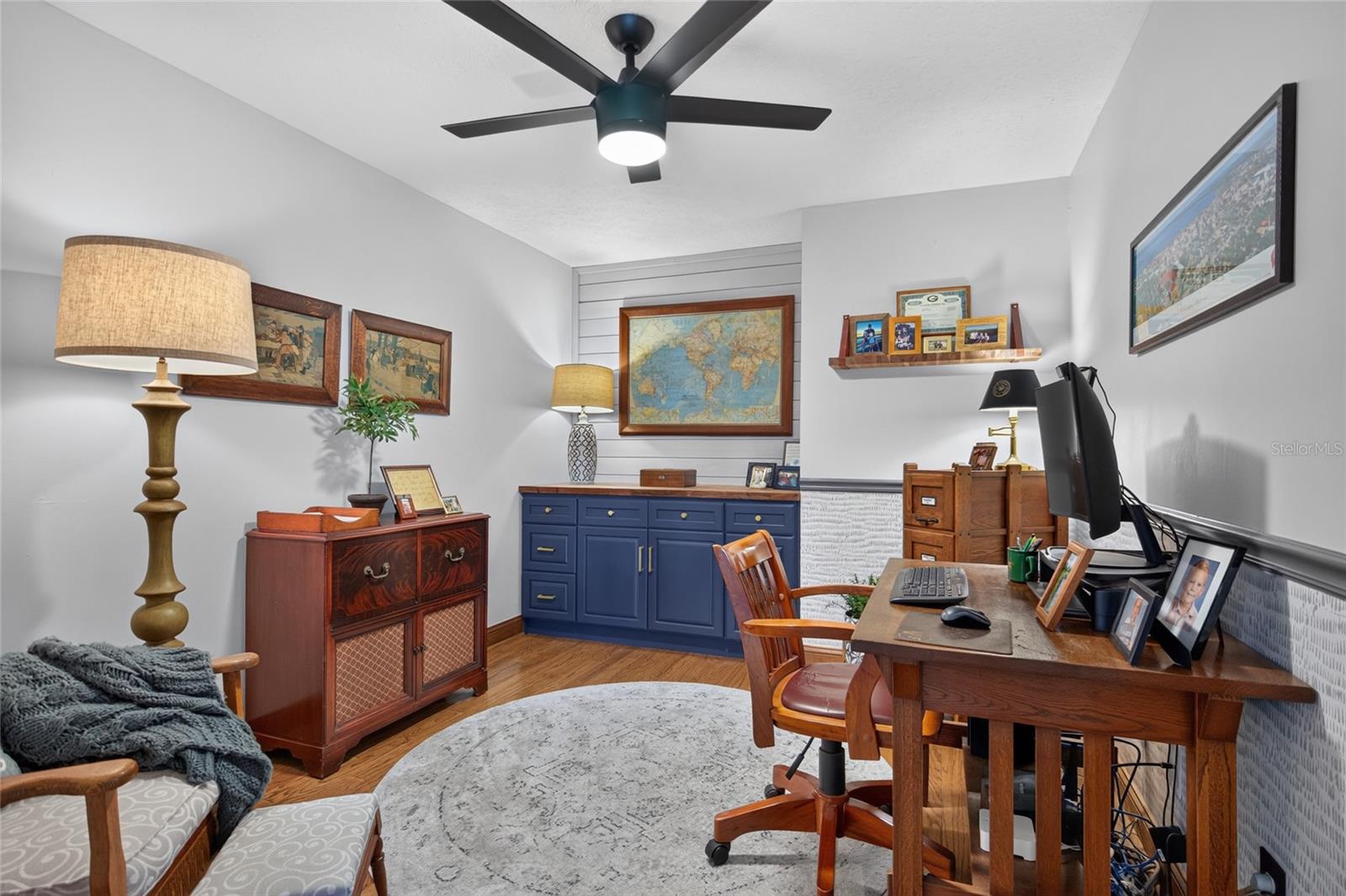906 RETRIEVER AVE — photo 55