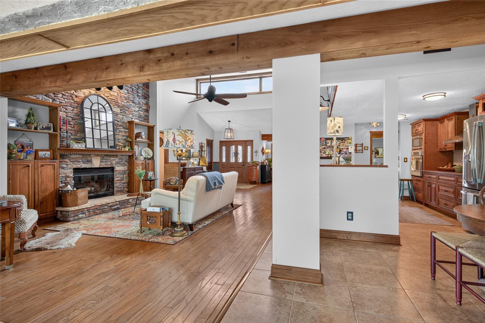 906 RETRIEVER AVE — photo 34
