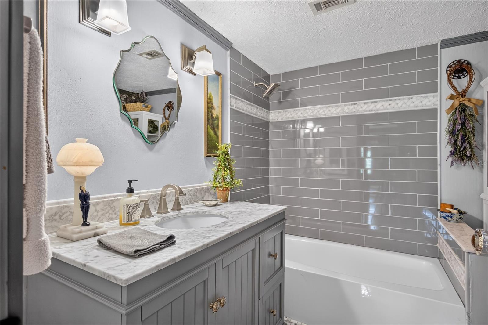 906 RETRIEVER AVE — photo 42