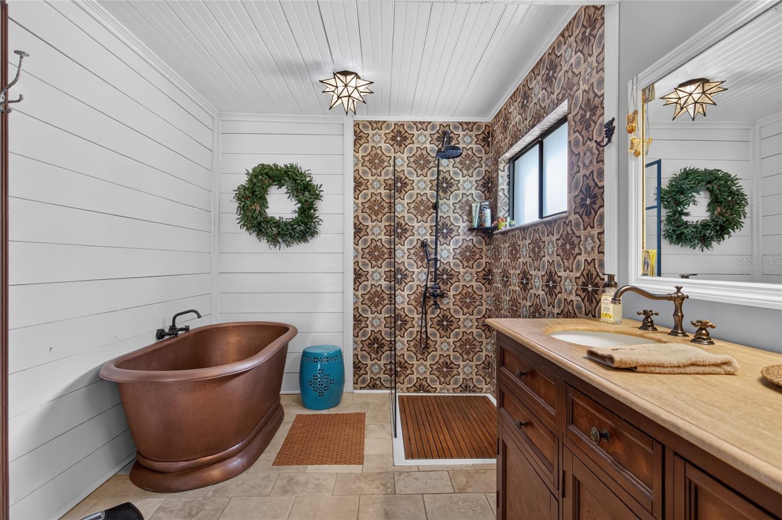 906 RETRIEVER AVE — photo 39