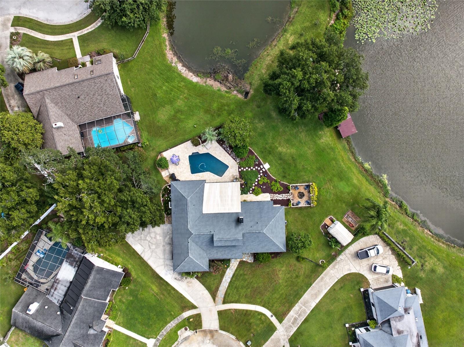 906 RETRIEVER AVE — photo 7
