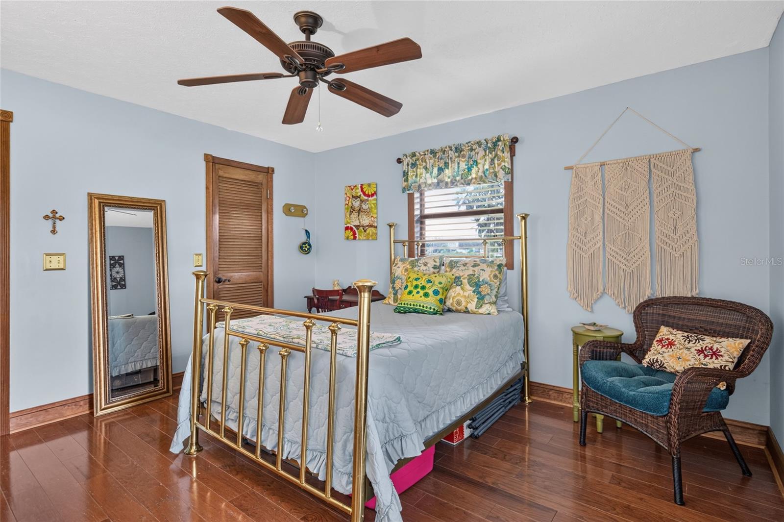 906 RETRIEVER AVE — photo 41