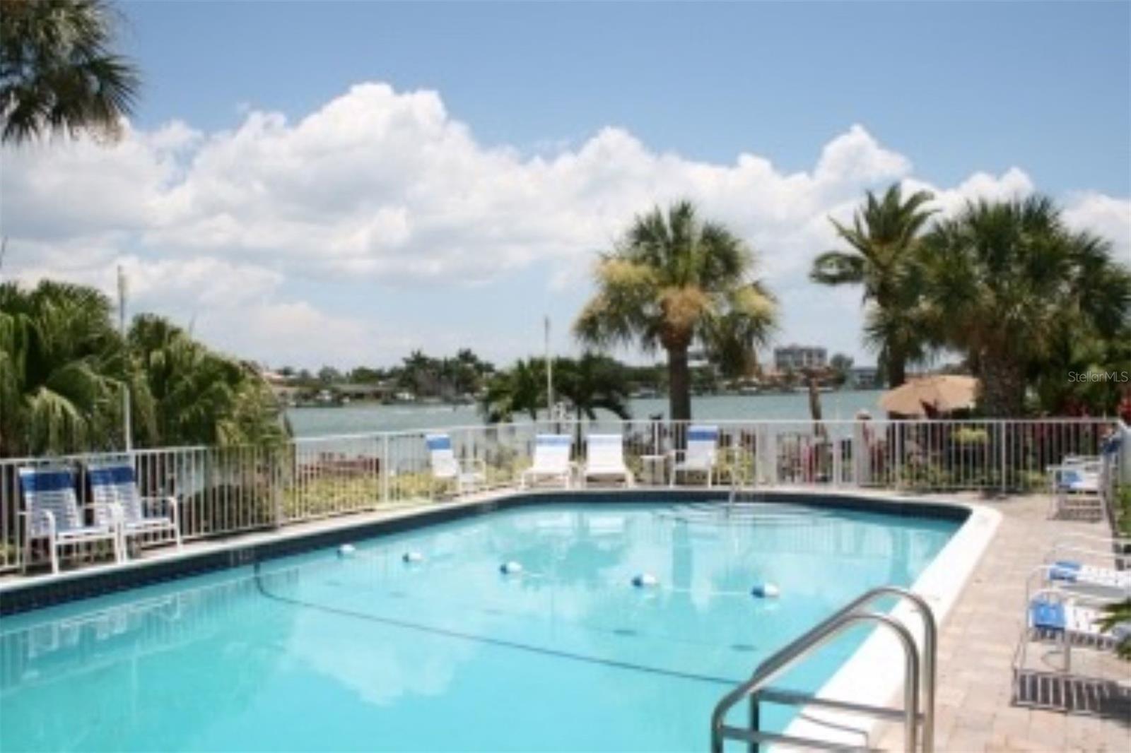 10265 GULF BLVD #B314 — photo 4