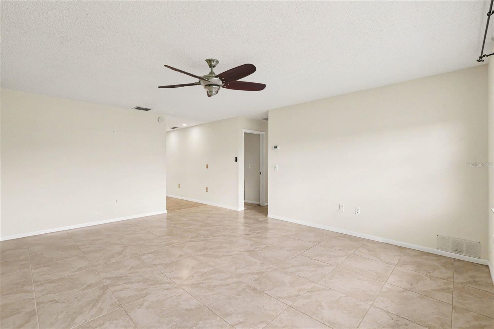 1522 BELLE GLADE AVE — photo 7
